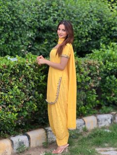Nisha Bhandari feet photo 9