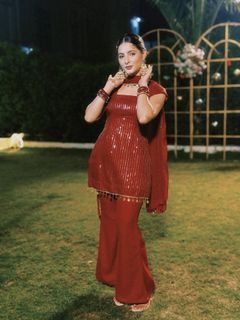 Nisha Bhandari feet photo 6