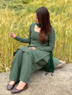 Nisha Bhandari feet photo 5