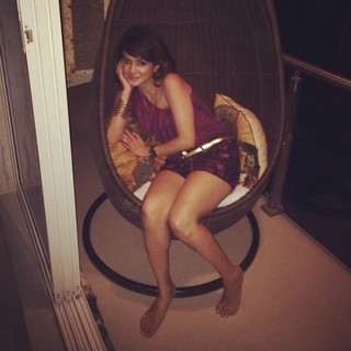Nisha Rawal feet photo 16
