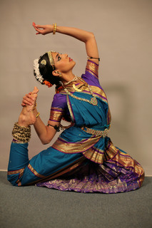 Nishi Munshi feet photo 1