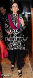 Nita Ambani feet photo 18