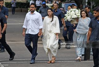 Nita Ambani feet photo 7
