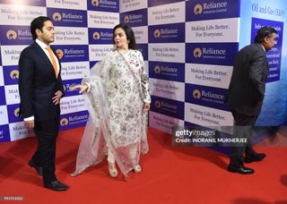 Nita Ambani feet photo 7