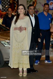 Nita Ambani feet photo 15