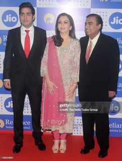Nita Ambani feet photo 10