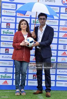Nita Ambani feet photo 9