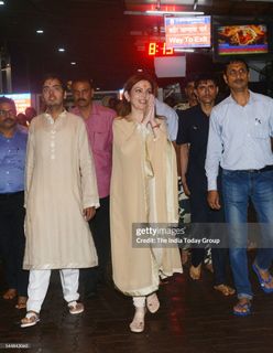 Nita Ambani feet photo 8