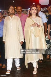 Nita Ambani feet photo 7
