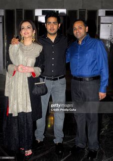Nita Ambani feet photo 5