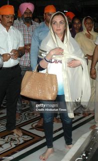 Nita Ambani feet photo 4