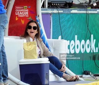 Nita Ambani feet photo 13