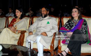 Nita Ambani feet photo 8