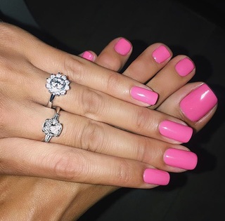 Nita Kuzmina feet photo thumbnail