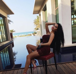 Nita Kuzmina feet photo thumbnail