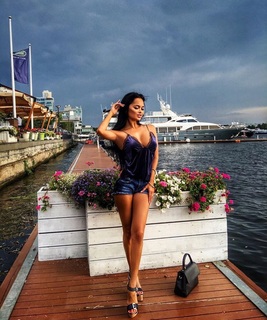 Nita Kuzmina feet photo thumbnail