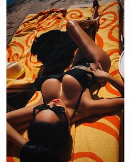 Nita Kuzmina feet photo thumbnail