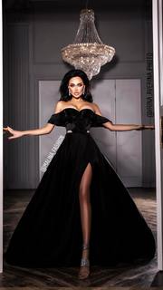 Nita Kuzmina feet photo thumbnail