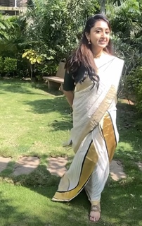Nithya Das feet photo 8