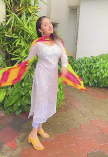 Nithya Das feet photo 1