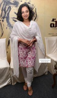 Nithya Menon feet photo thumbnail