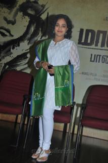 Nithya Menon feet photo thumbnail