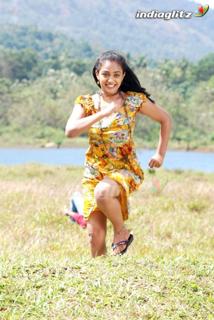 Nithya Menon feet photo thumbnail