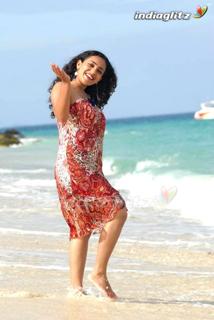 Nithya Menon feet photo thumbnail