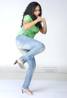 Nithya Menon feet photo thumbnail