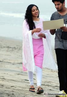 Nithya Menon feet photo thumbnail