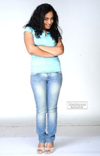Nithya Menon feet photo thumbnail