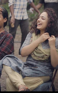 Nithya Menon feet photo thumbnail