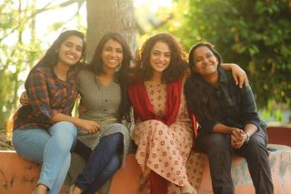 Nithya Menon feet photo thumbnail