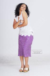 Nithya Menon feet photo thumbnail