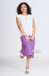 Nithya Menon feet photo thumbnail