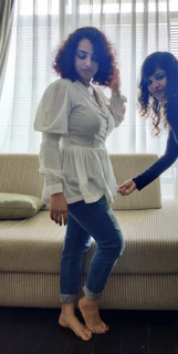 Nithya Menon feet photo thumbnail