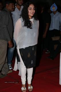 Nithya Menon feet photo thumbnail