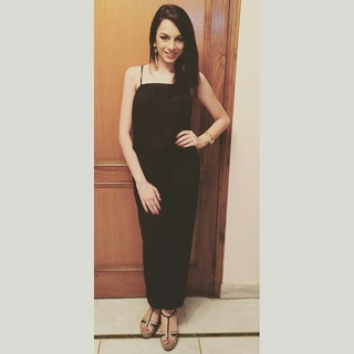 Nitibha Kaul feet photo 13