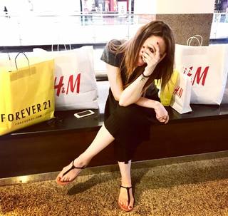 Nitibha Kaul feet photo 20