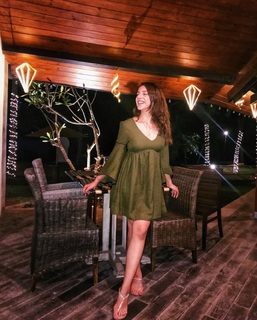 Nitibha Kaul feet photo 15