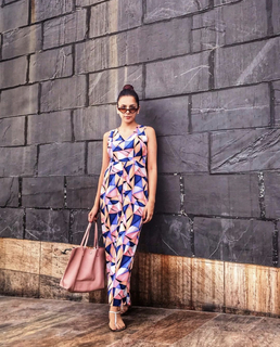 Nitibha Kaul feet photo 13