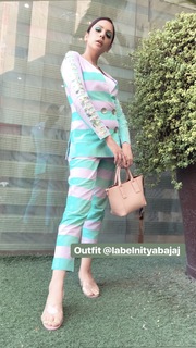 Nitibha Kaul feet photo 16