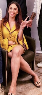 Nitibha Kaul feet photo 16