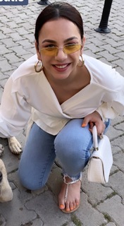 Nitibha Kaul feet photo 14