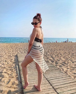Nitibha Kaul feet photo 11