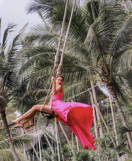 Nitibha Kaul feet photo 5