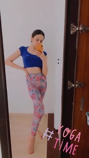 Nitibha Kaul feet photo 18
