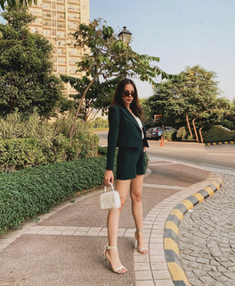Nitibha Kaul feet photo 13