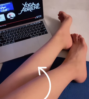 Nitibha Kaul feet photo 20