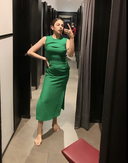 Nitibha Kaul feet photo 13